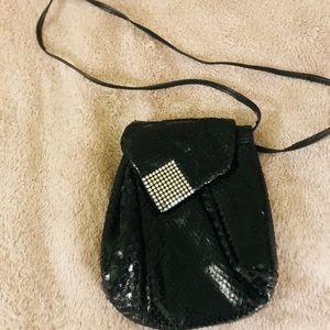 Cute vintage style crossbody purse.
